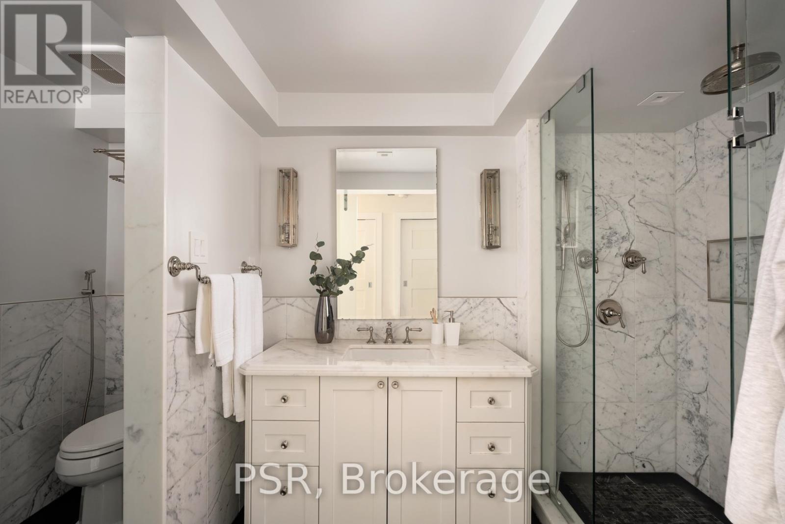 #8 20 BROCKTON AVENUE - 13