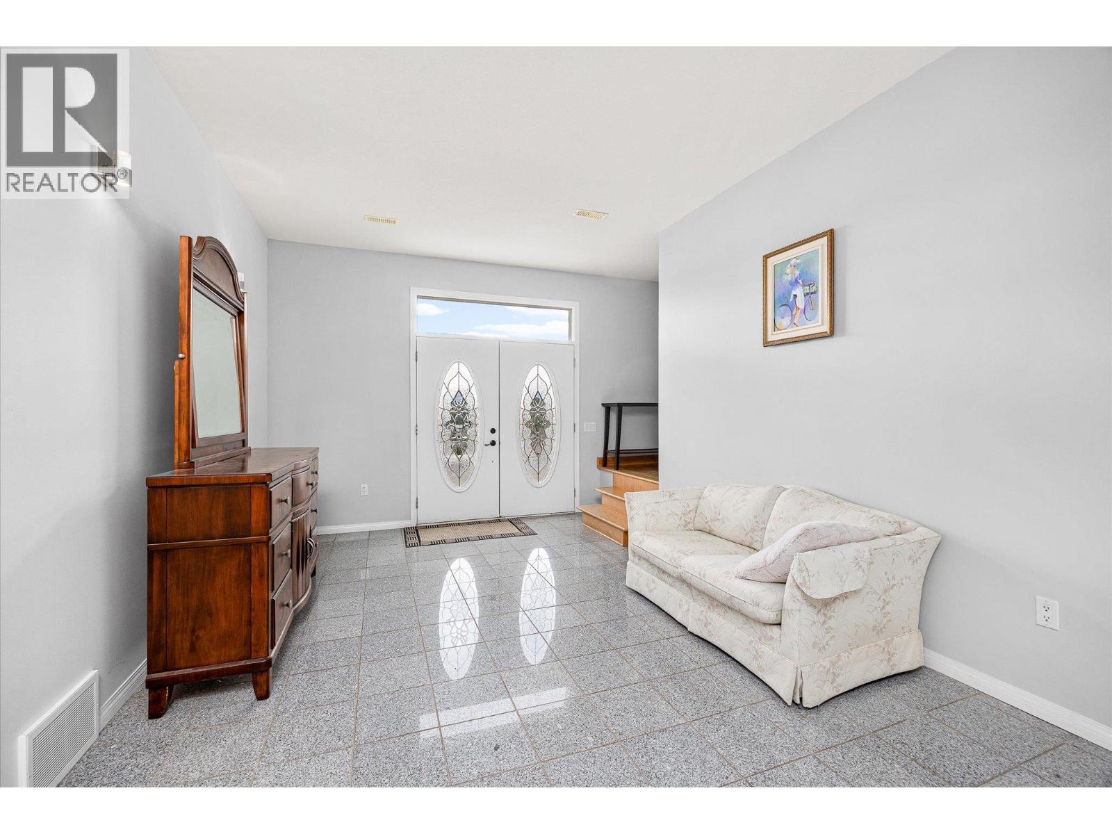 3765 Lornell Crescent, Peachland