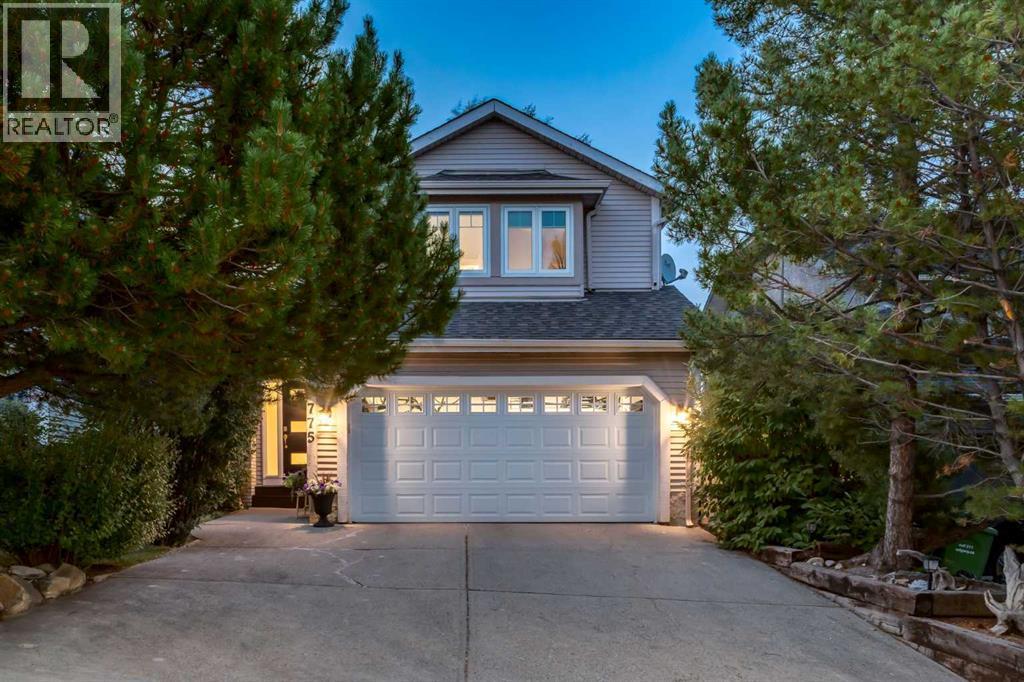 775 STRATHCONA Drive SW, Strathcona Park, Calgary photo 1