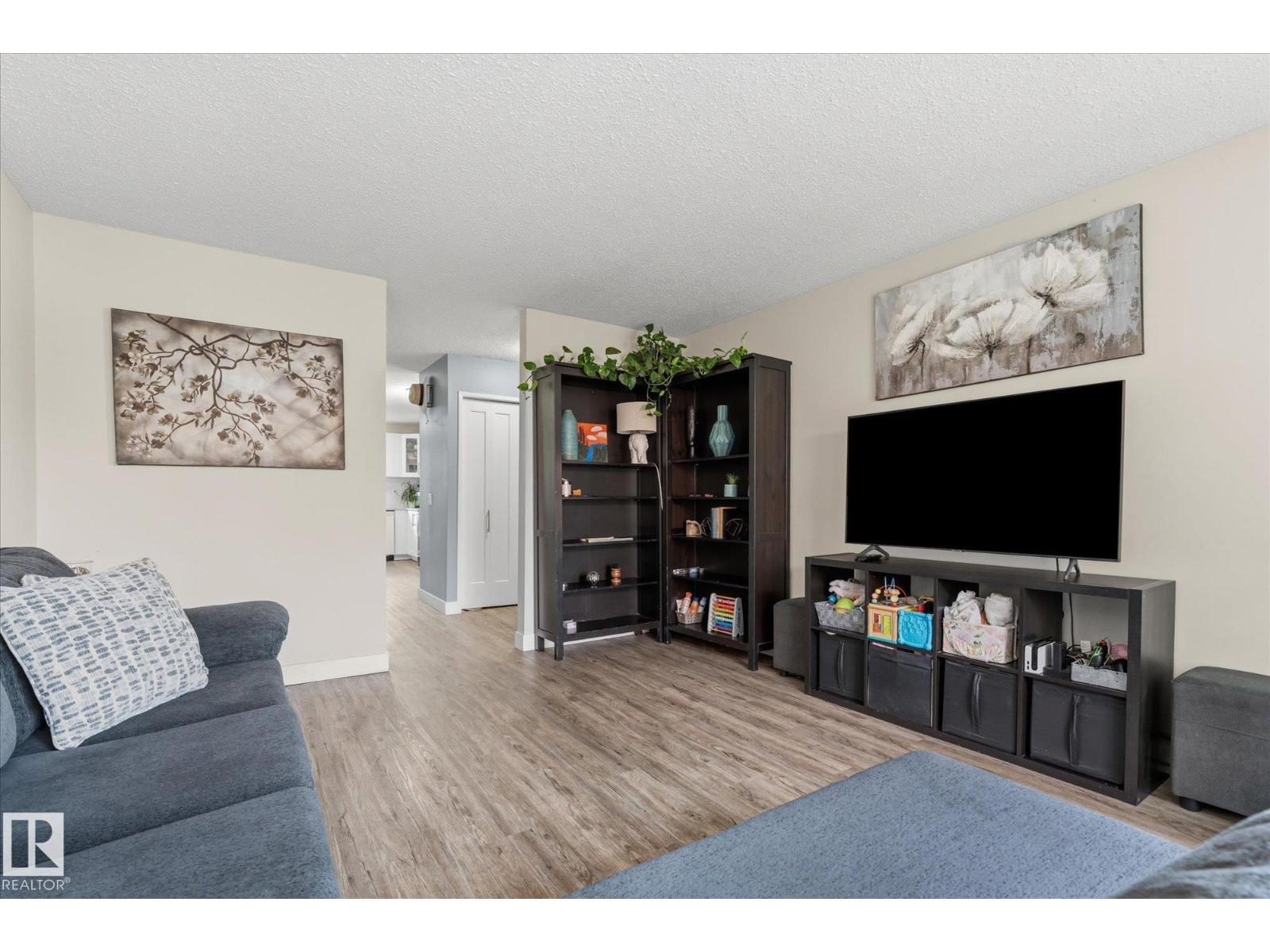 79 GREYSTONE DR - 12