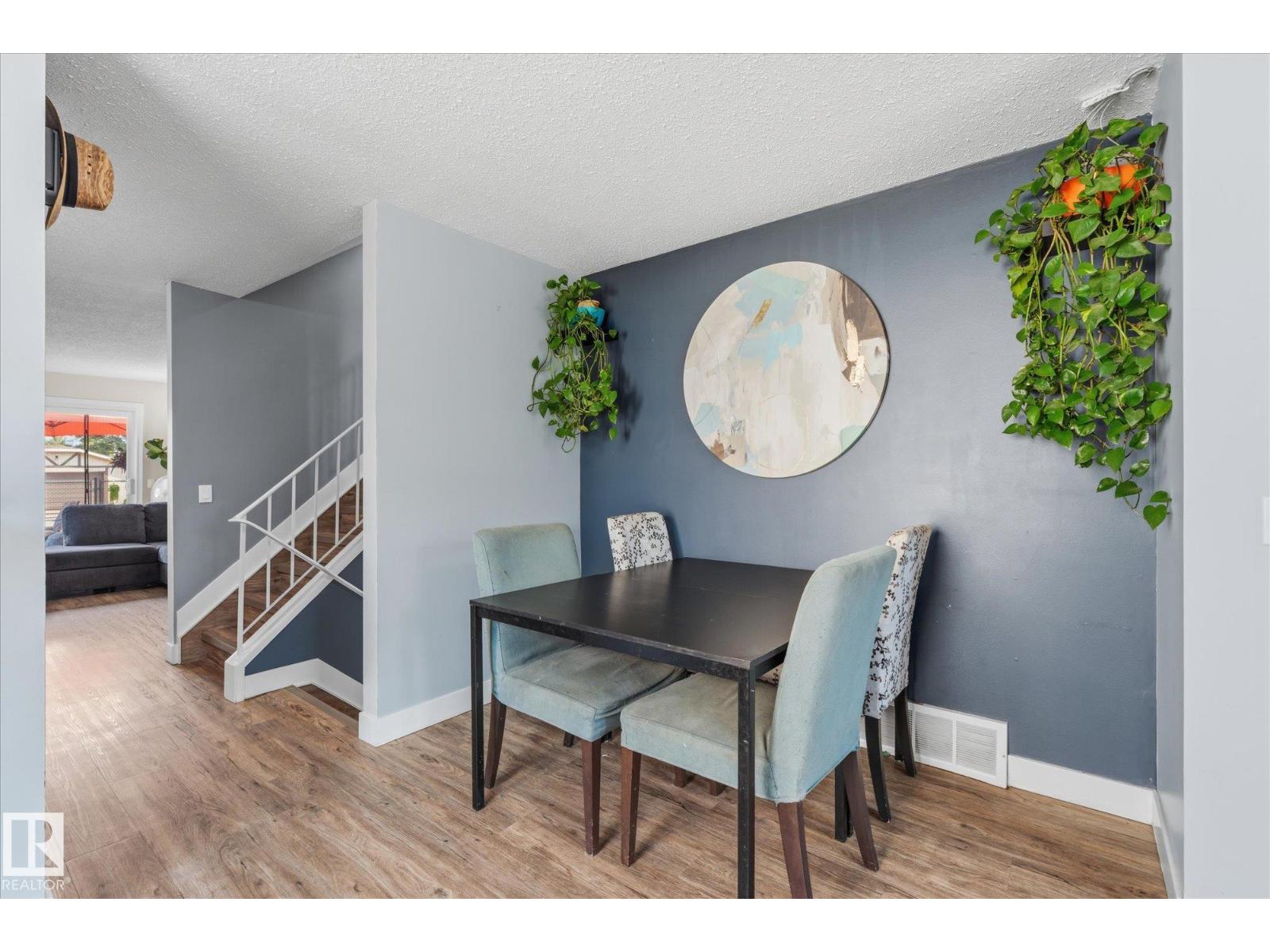 79 GREYSTONE DR - 15