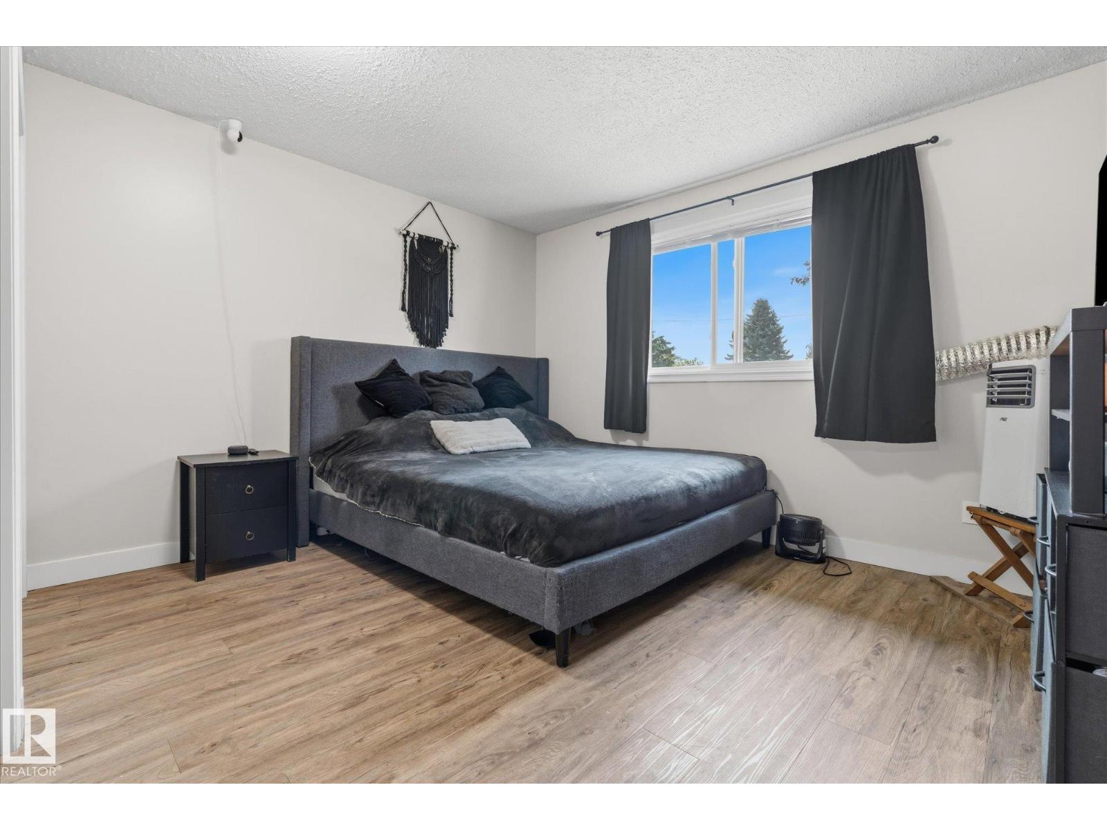 79 GREYSTONE DR - 21