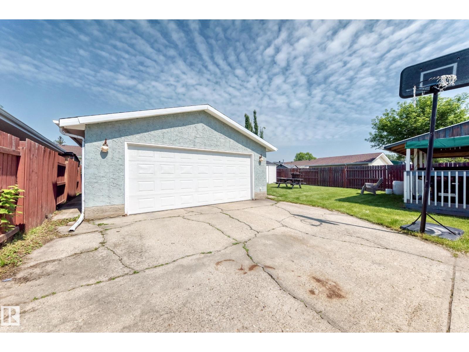9824 171 AV NW - Image 39