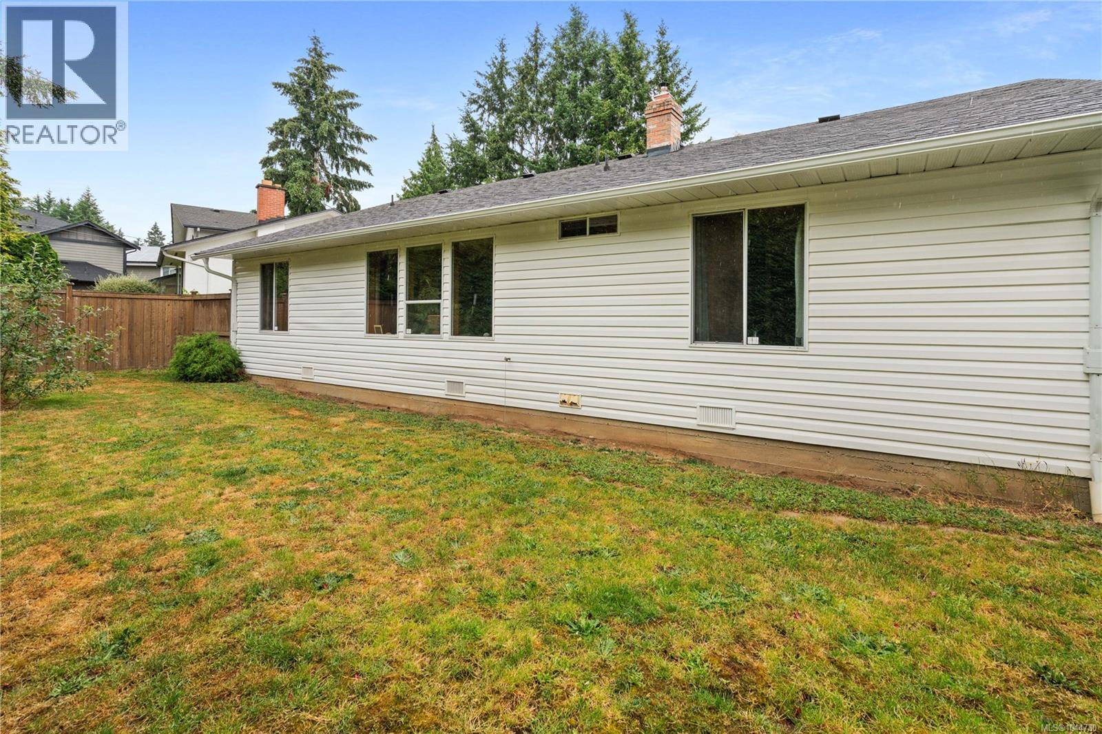 #2 1215 Stelly's Cross Rd - 41