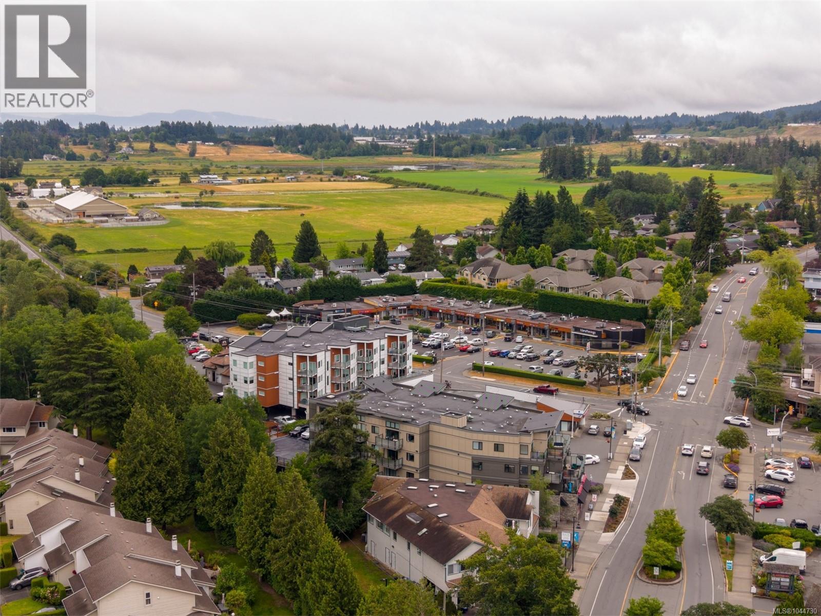 2 1215 Stelly's Cross Road, Central Saanich