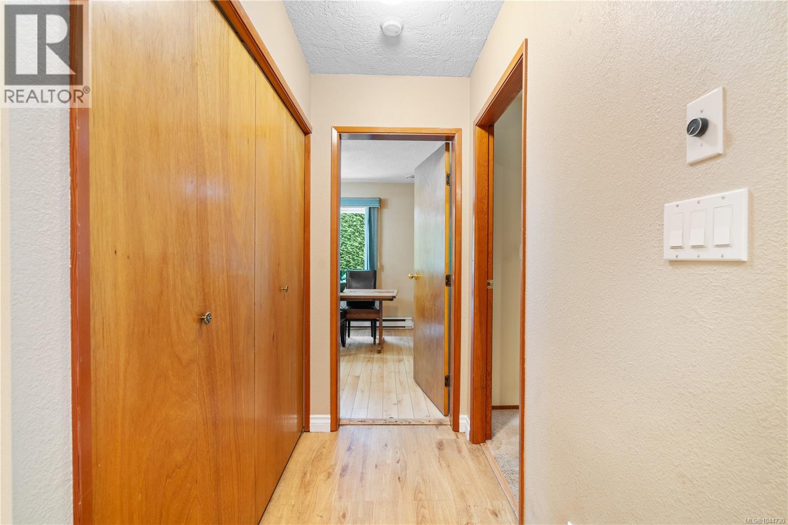 #2 1215 Stelly's Cross Rd - 8