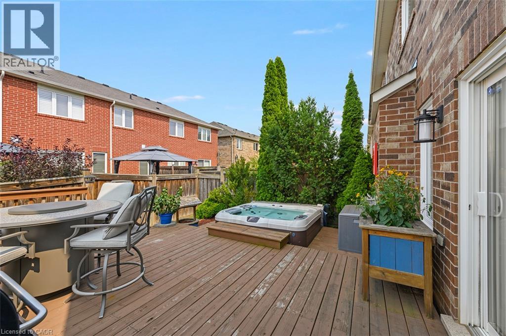 625 GERVAIS Terrace - Image 33