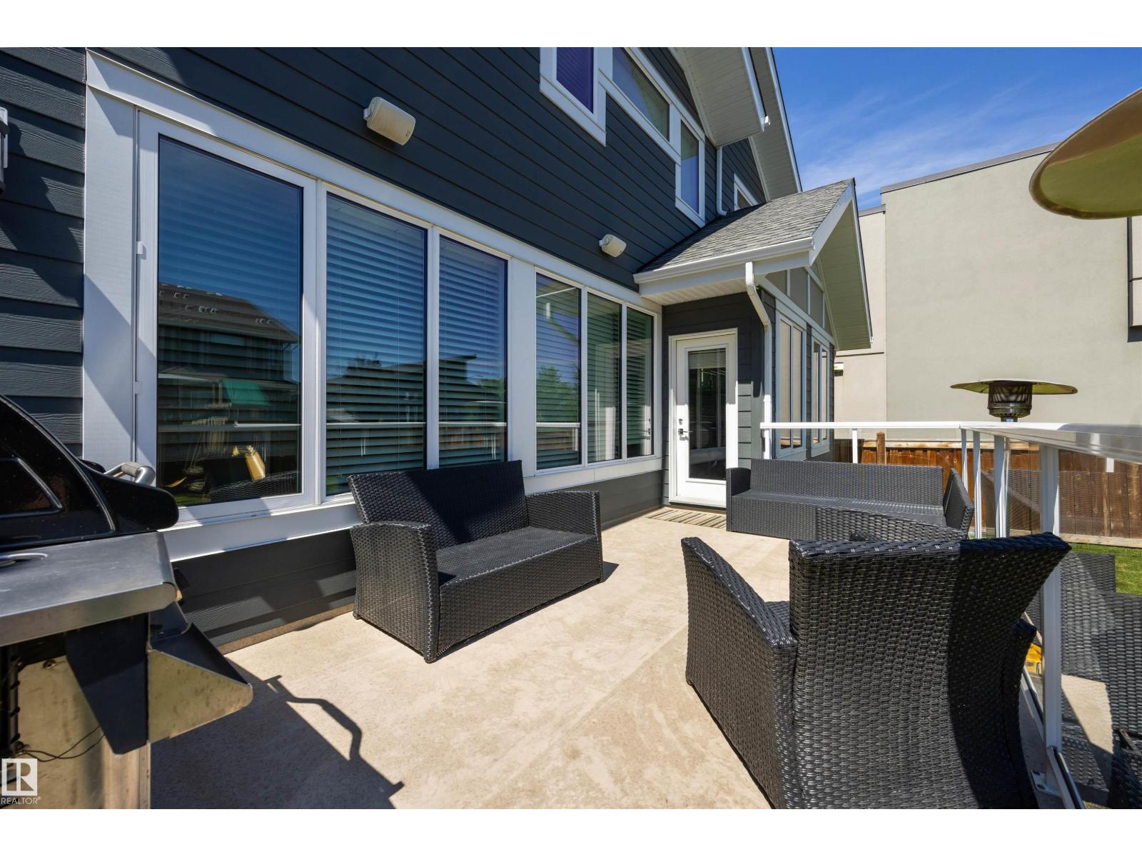 1305 HAINSTOCK Way SW - Photo 24