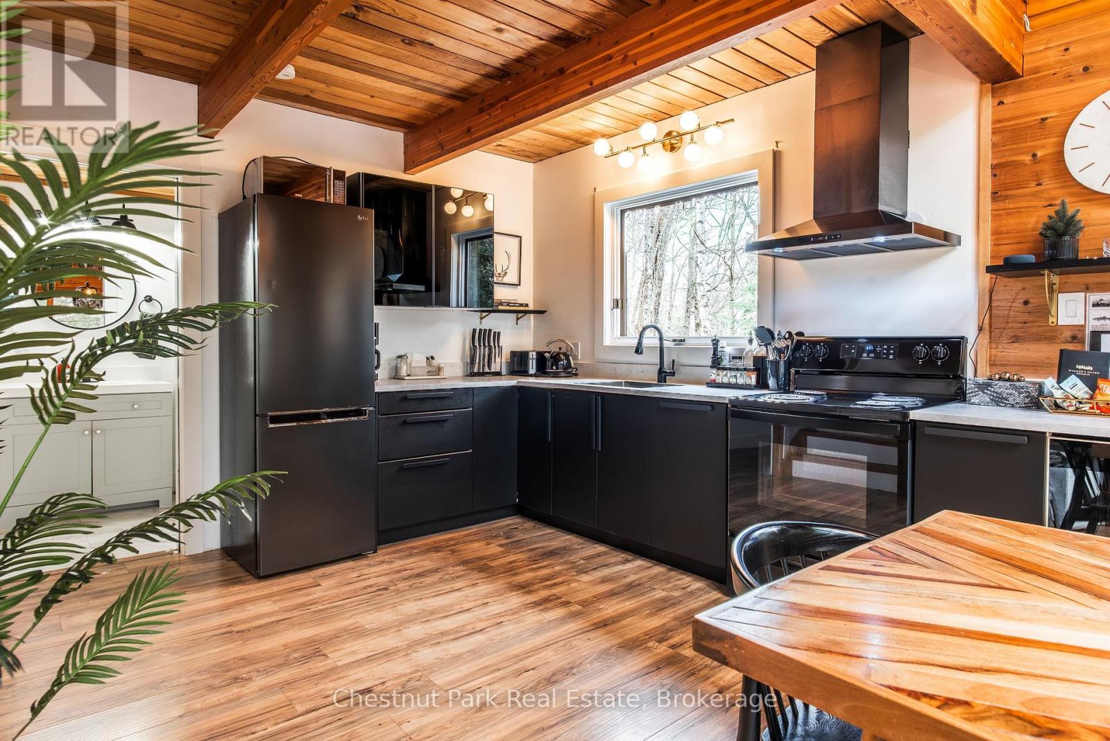 9 JEFFERY ROAD - Image 30