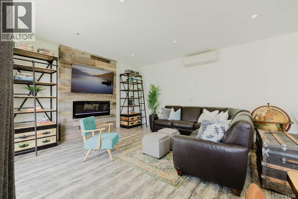 30 Jedburgh Rd, View Royal