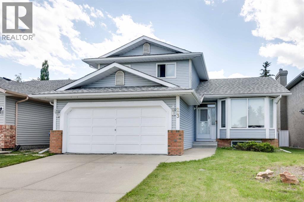 23 Sandalwood Close NW, Sandstone Valley, Calgary photo 1