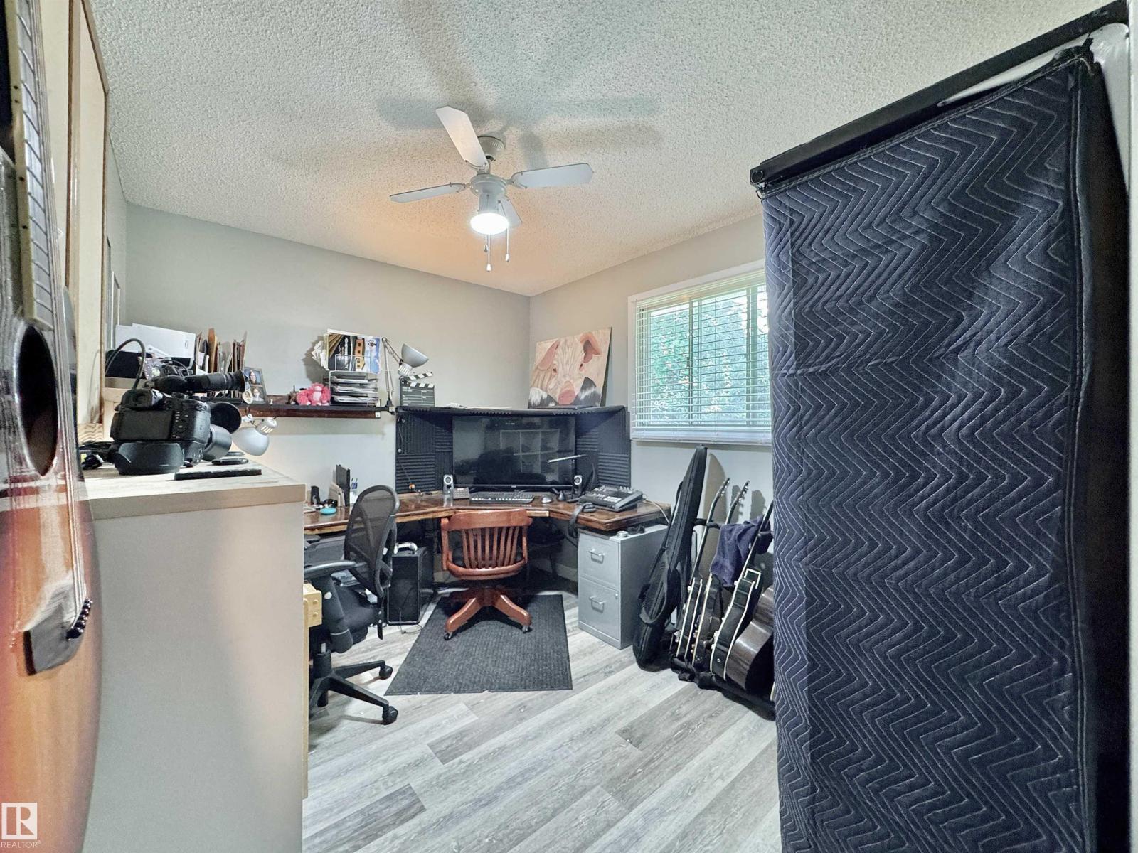 119 GARLAND CR - Image 28