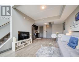 710 - 321 Spruce Street, Waterloo, ON N2L0G4 Photo 9