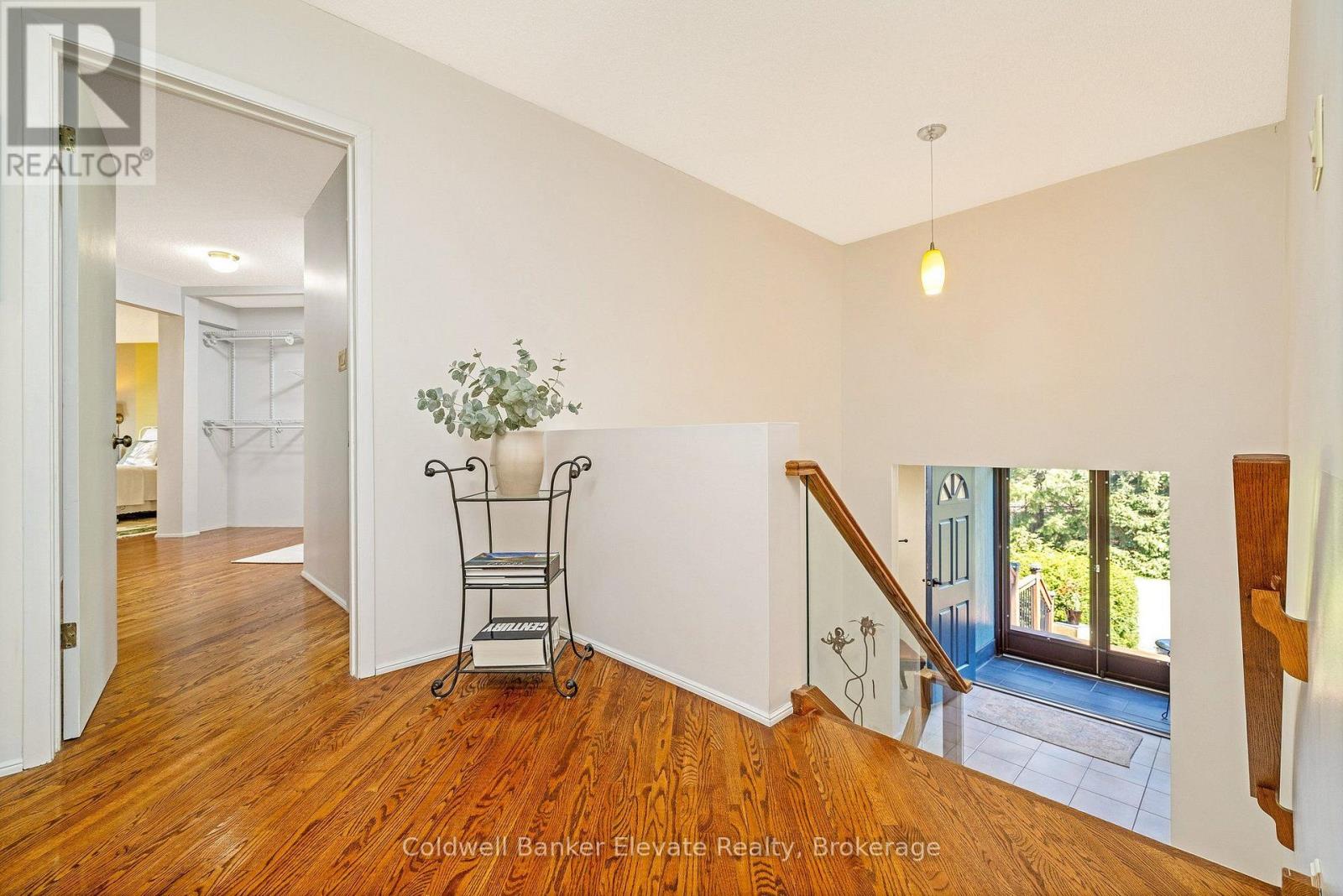 5126 NINTH LINE - Image 27