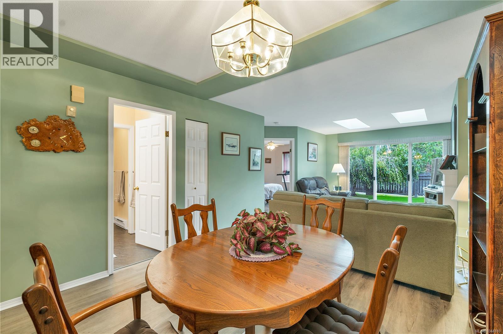 #9 605 Rockland Rd - Image 11