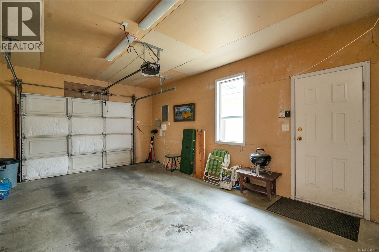 #9 605 Rockland Rd - 32