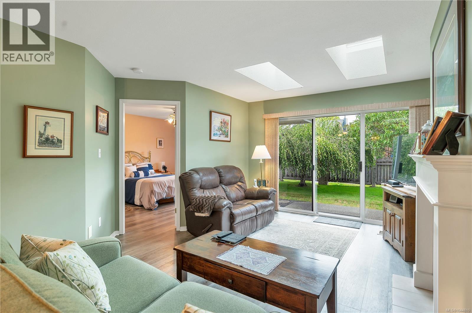 #9 605 Rockland Rd - 7