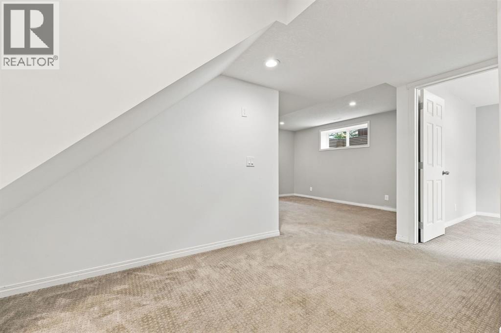328 Carriage Lane Drive - Image 42