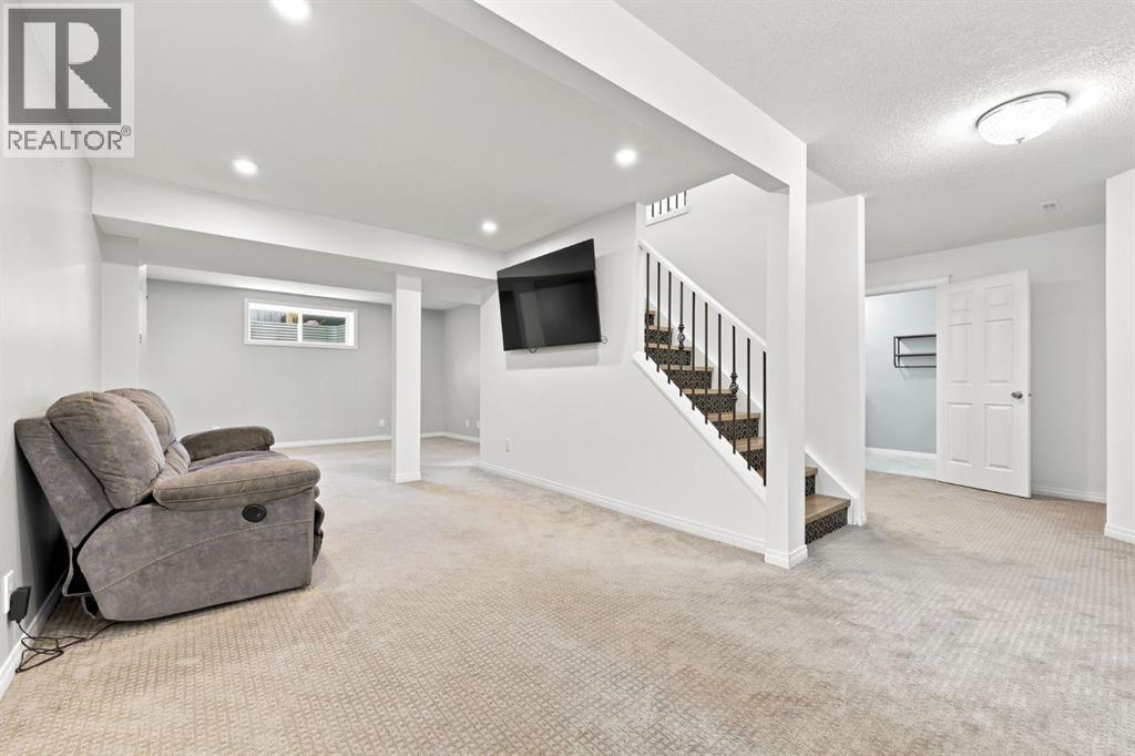 328 Carriage Lane Drive - Image 36