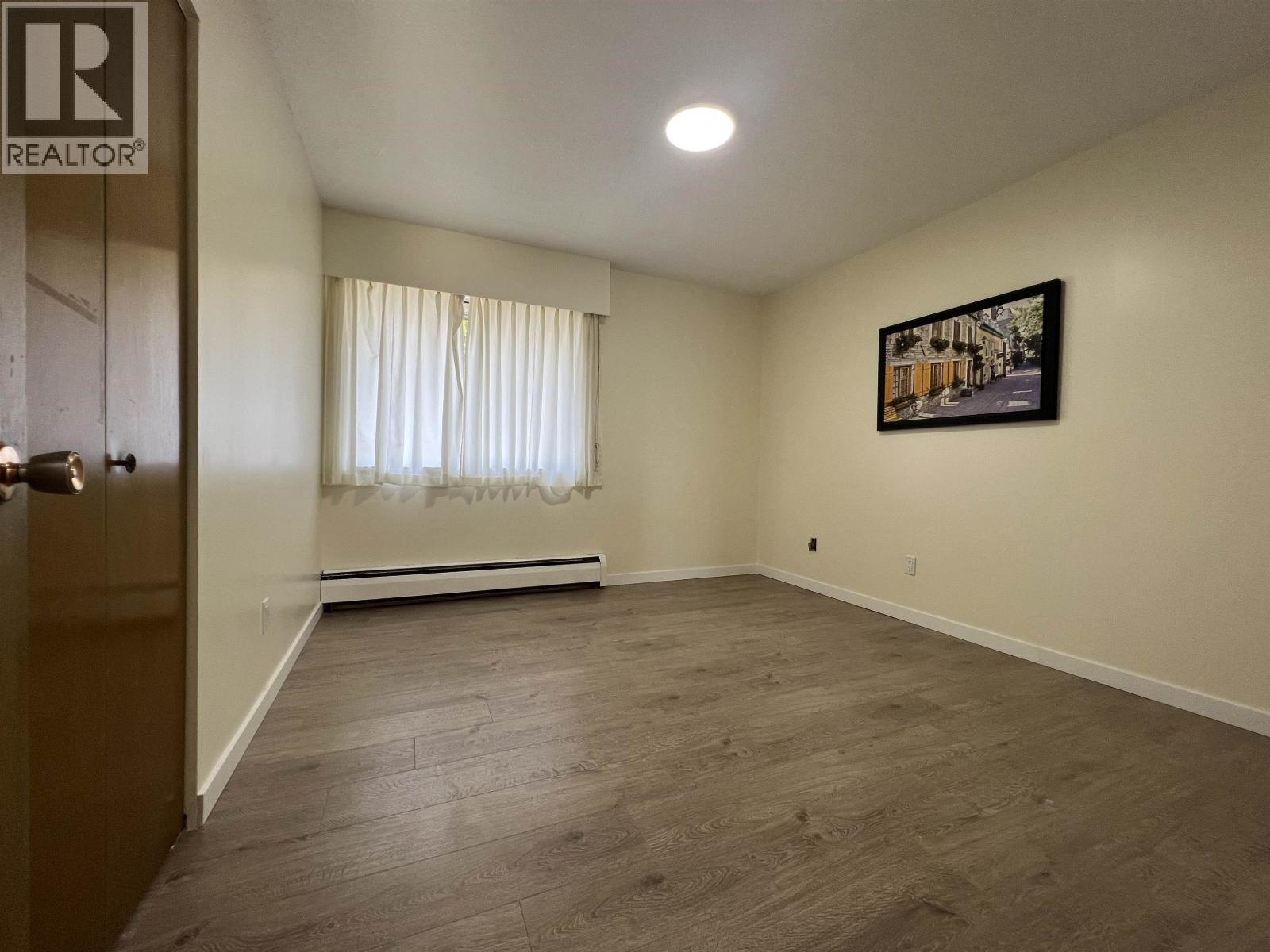 101 3481 SEFTON STREET, Port Coquitlam
