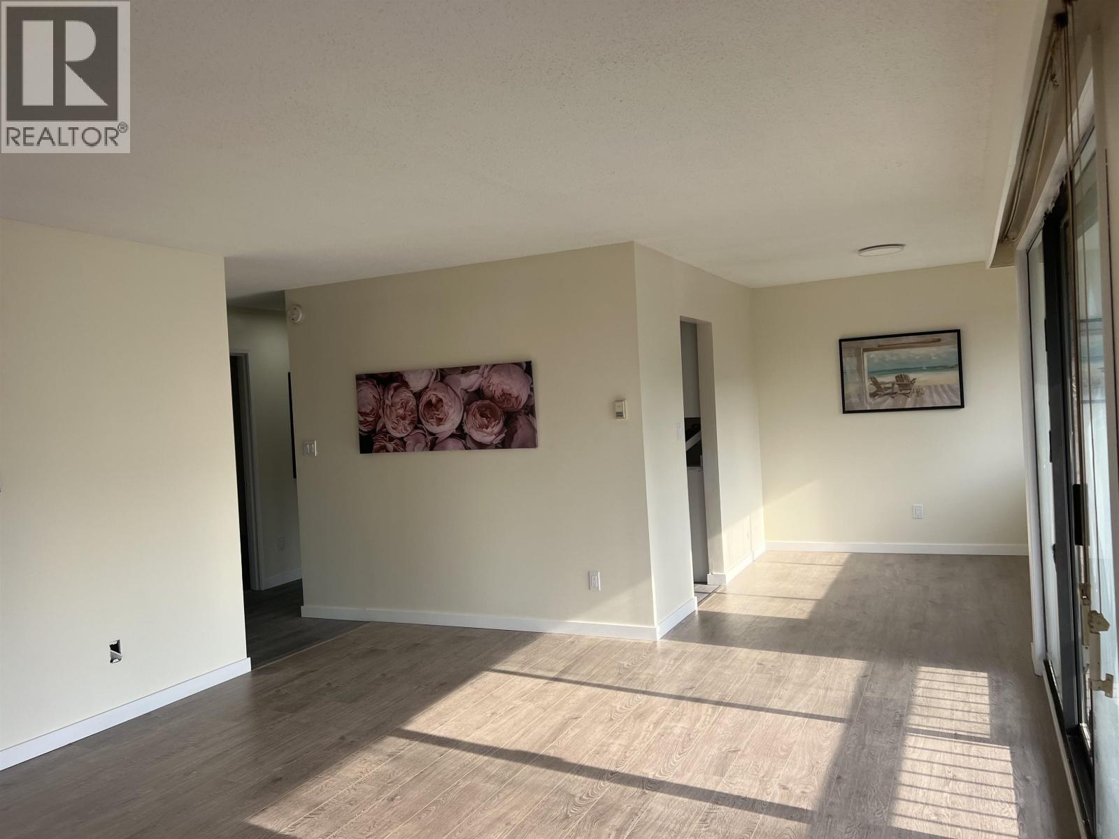 101 3481 SEFTON STREET, Port Coquitlam