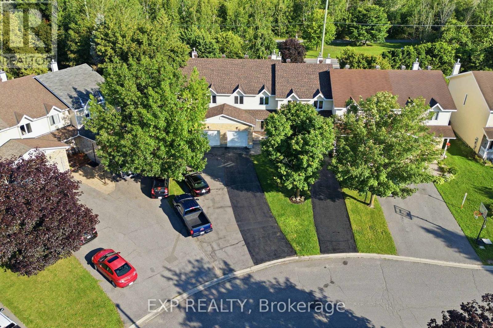 17 KATHLEEN CRESCENT - 2