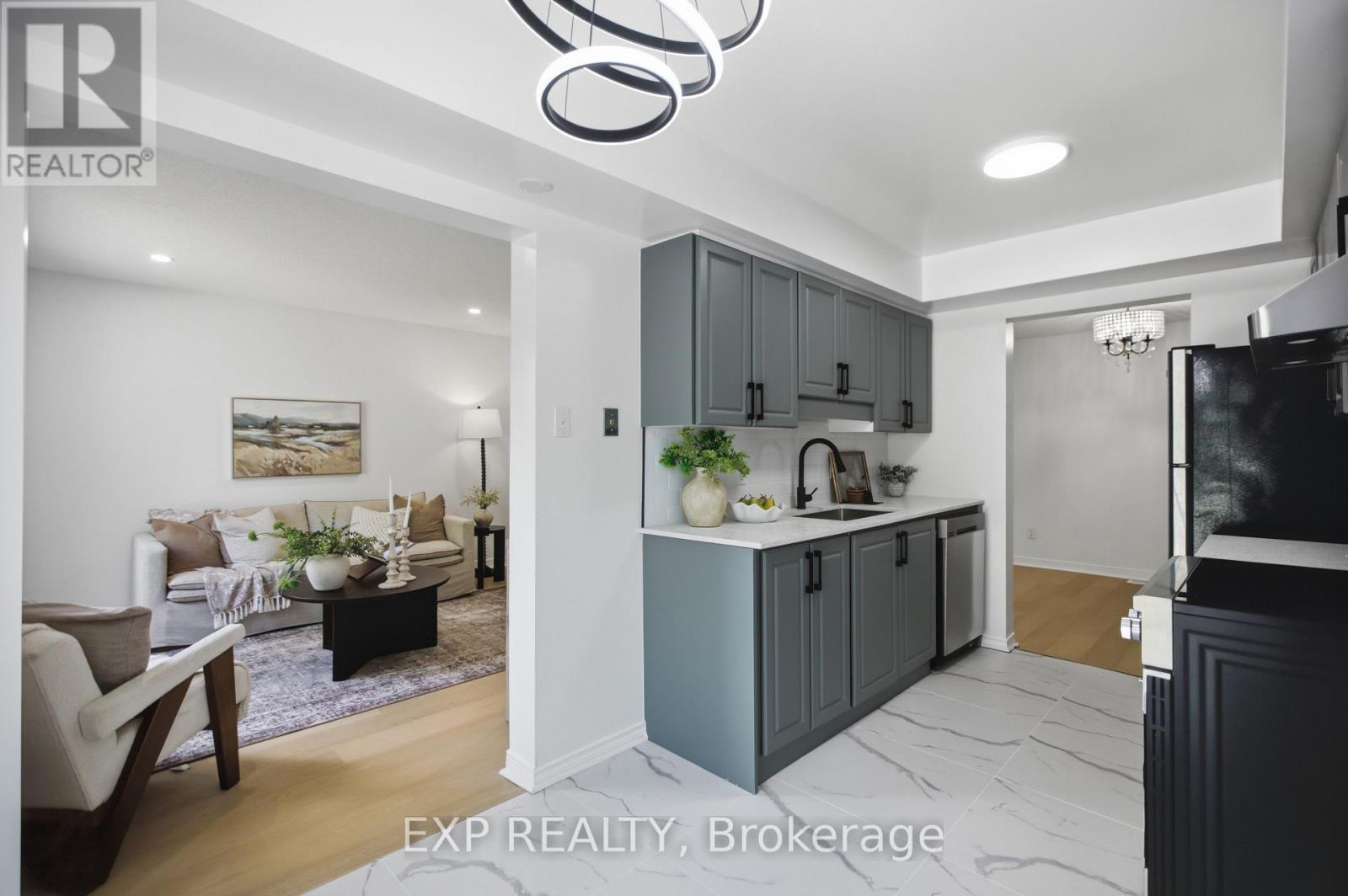 17 KATHLEEN CRESCENT - 7