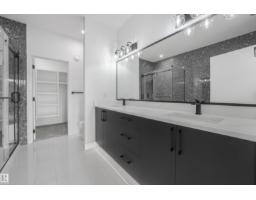 3033 7a Avenue Sw, Edmonton, AB T6X3M3 Photo 35