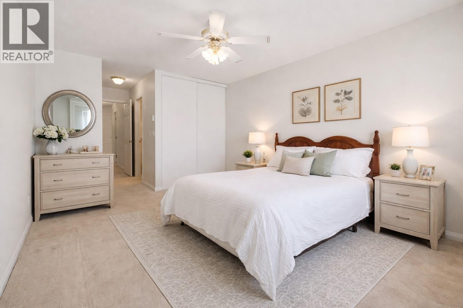 #102 1055 Lawrence Avenue - 38