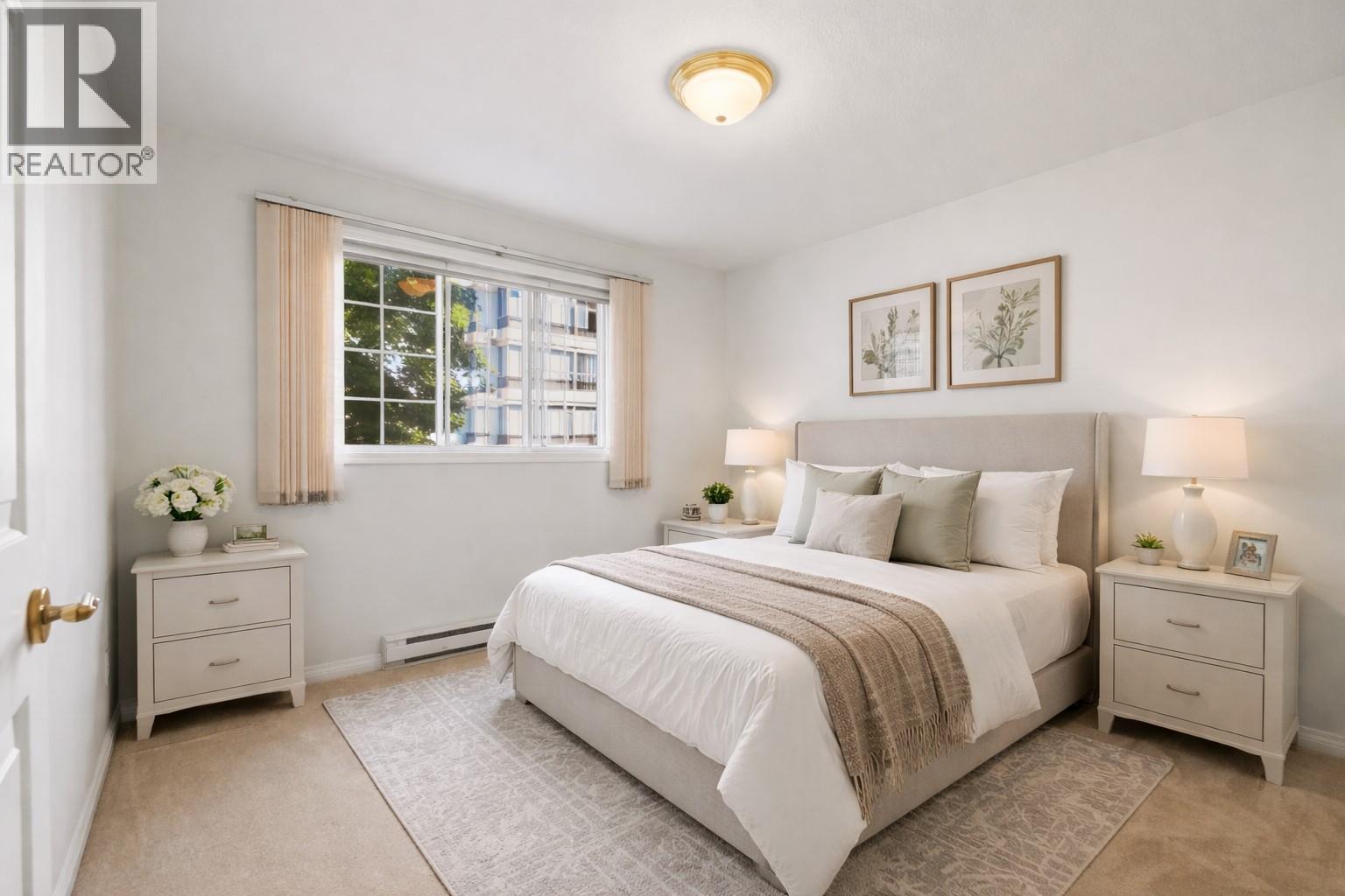 #102 1055 Lawrence Avenue - 26