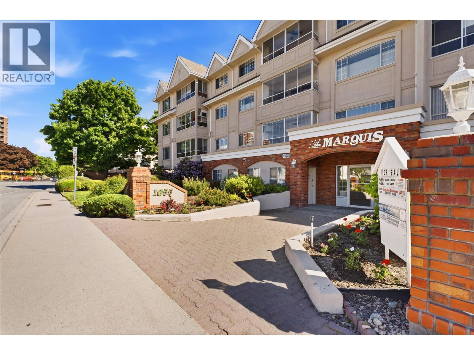 #102 1055 Lawrence Avenue - 51