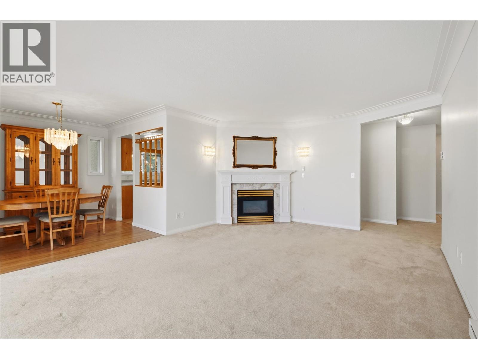 #102 1055 Lawrence Avenue - 9