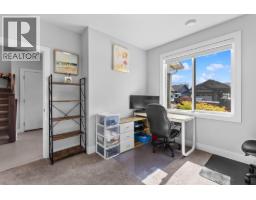 2562 Crown Crest Drive, West Kelowna, BC V4T3K4 Photo 40