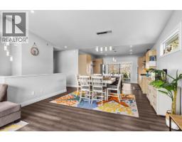 Living room - 2562 Crown Crest Drive, West Kelowna, BC V4T3K4 Photo 6