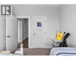 2562 Crown Crest Drive, West Kelowna, BC V4T3K4 Photo 34