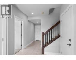 2562 Crown Crest Drive, West Kelowna, BC V4T3K4 Photo 38