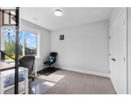 2562 Crown Crest Drive, West Kelowna, BC V4T3K4 Photo 39
