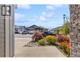 2562 Crown Crest Drive, West Kelowna, BC V4T3K4 Photo 51