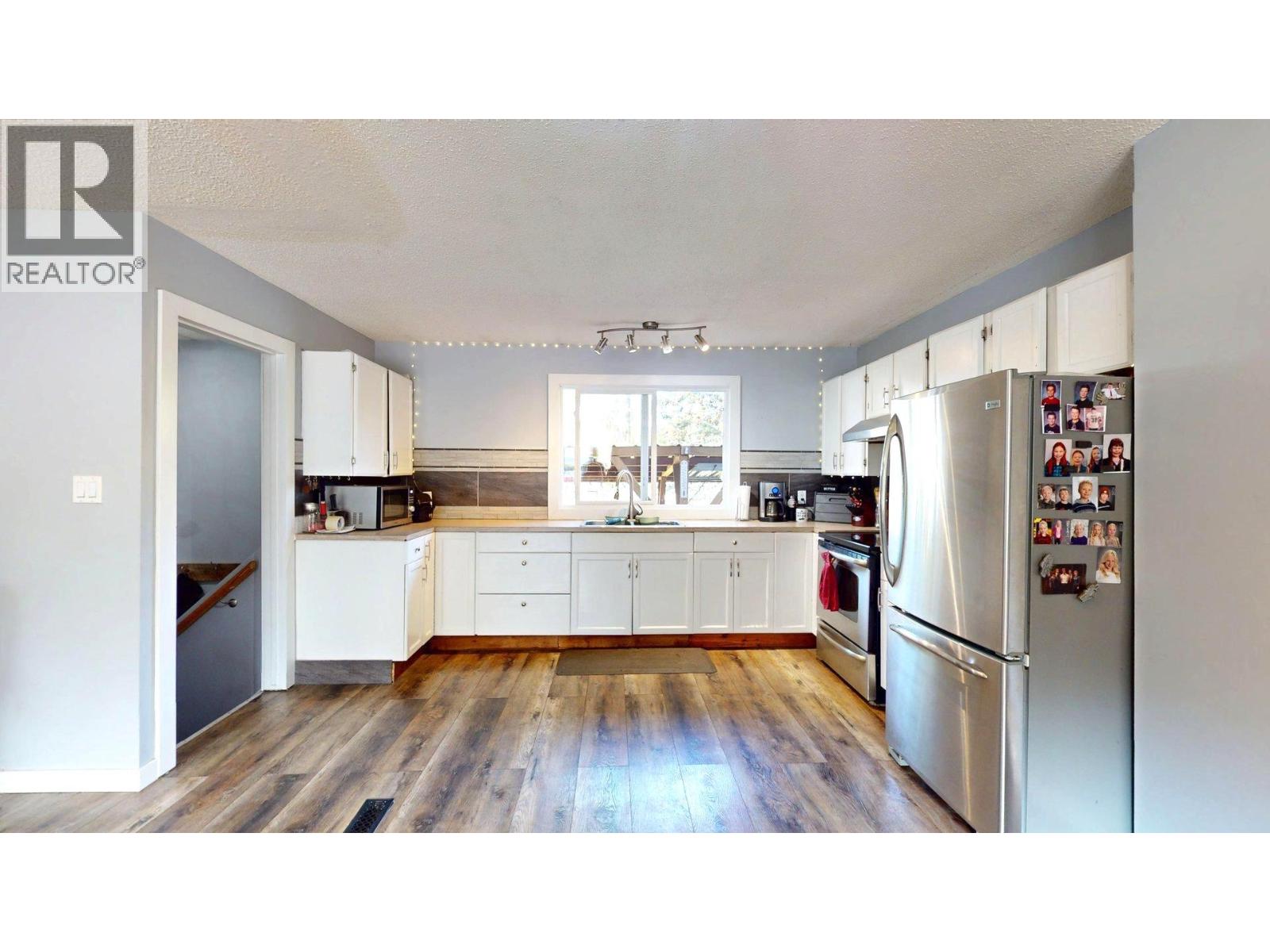 2405 Arbutus Street - Image 4