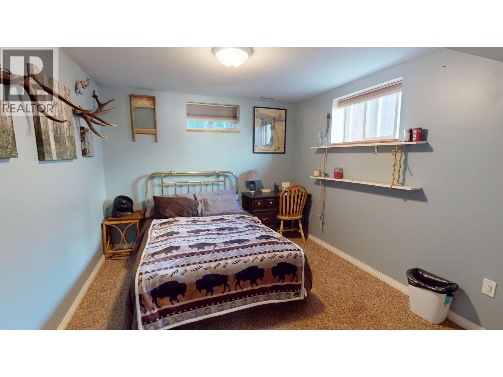 2405 Arbutus Street - 32