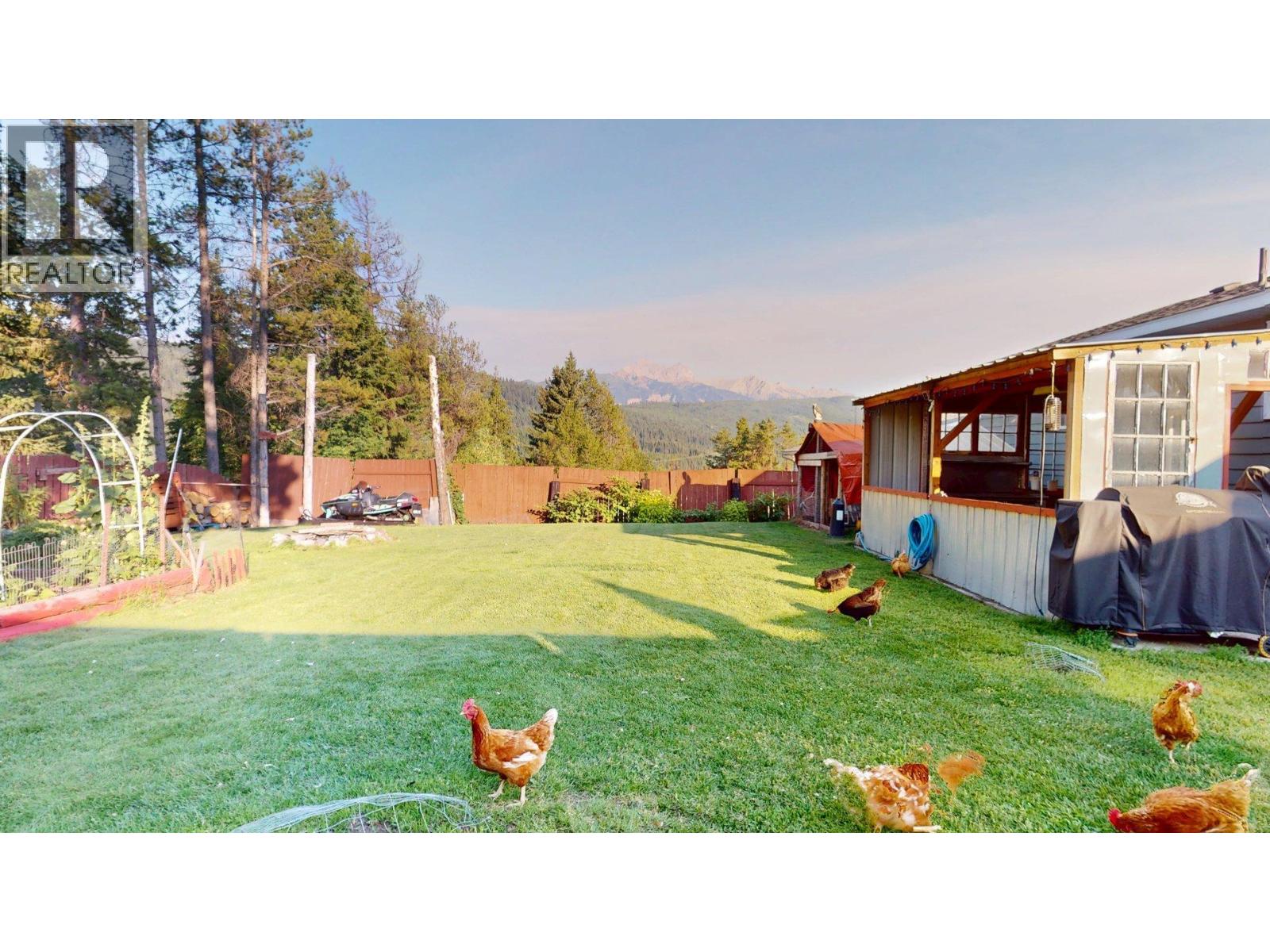 2405 Arbutus Street - Image 43