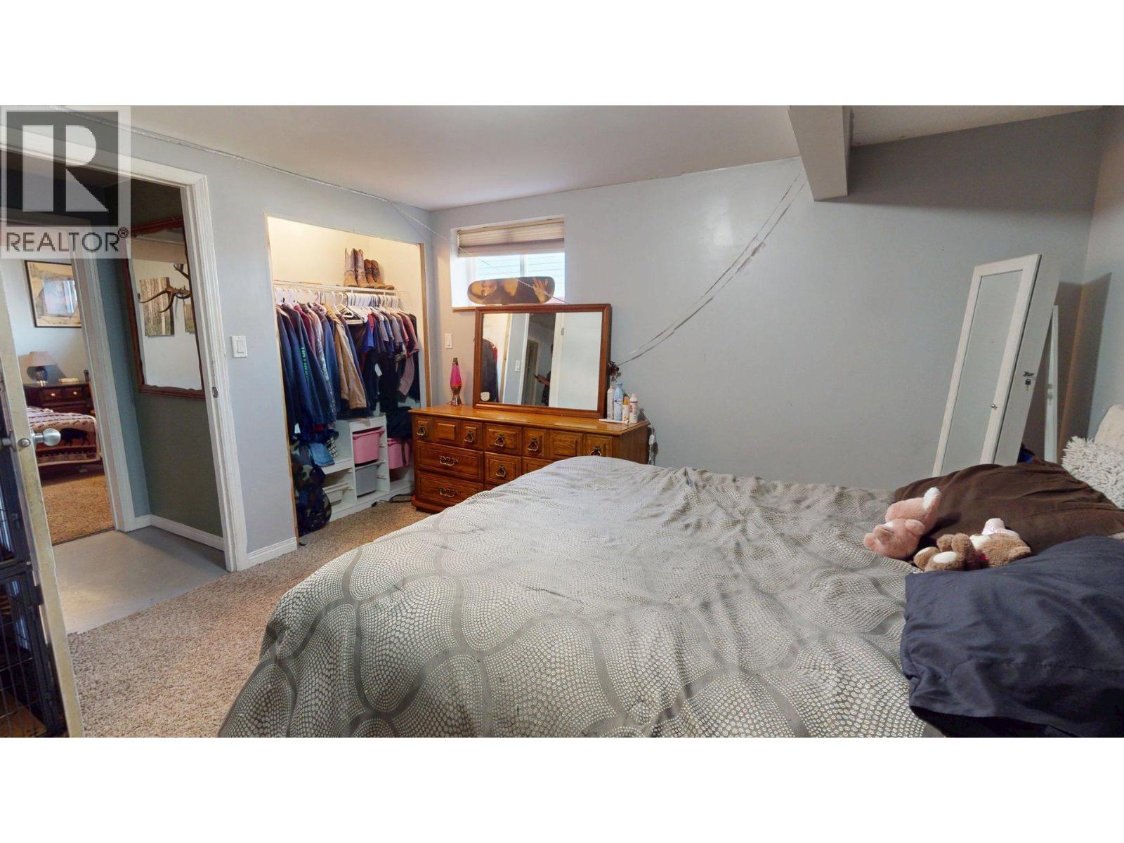2405 Arbutus Street - 35