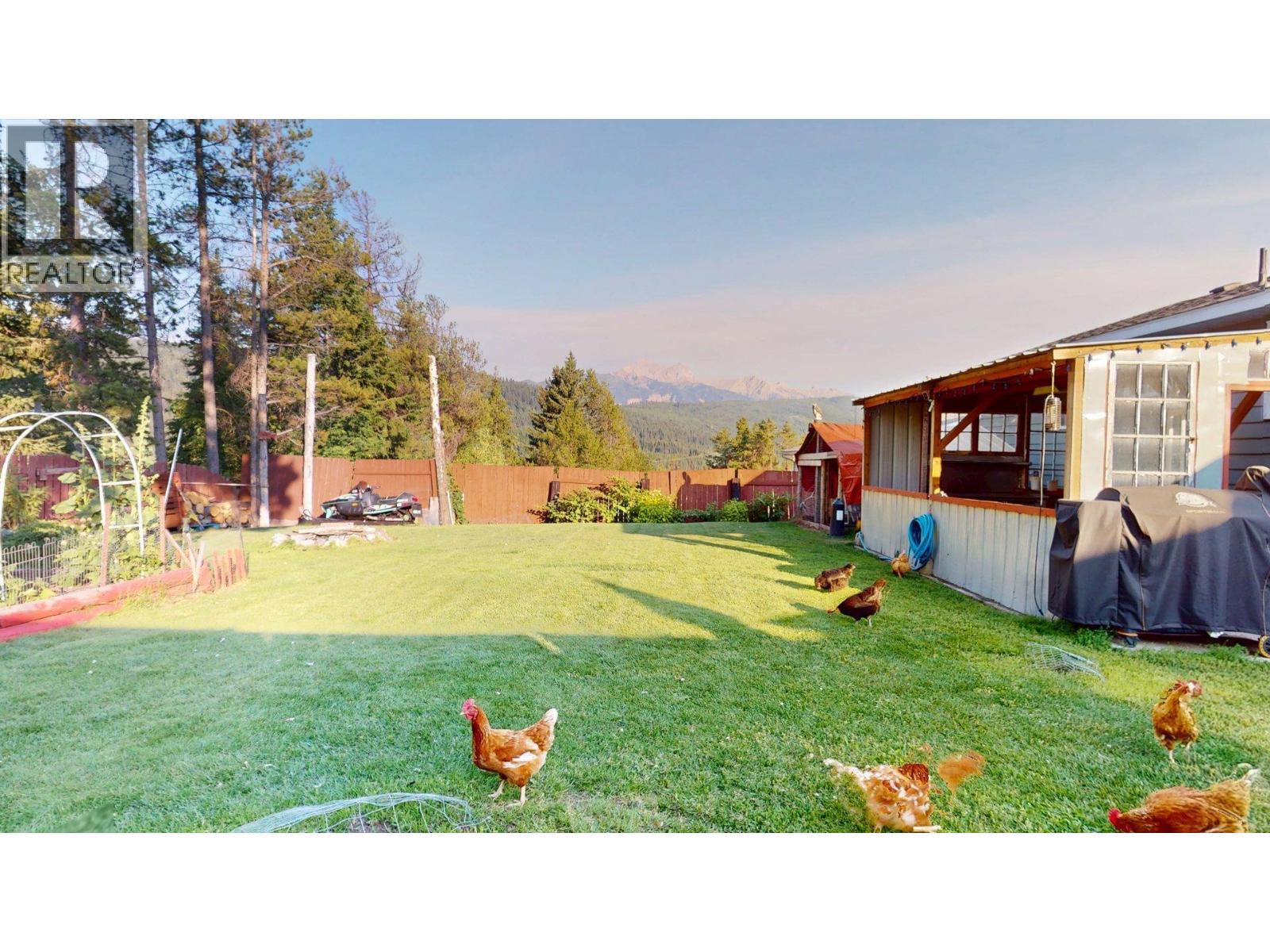 2405 Arbutus Street - 42