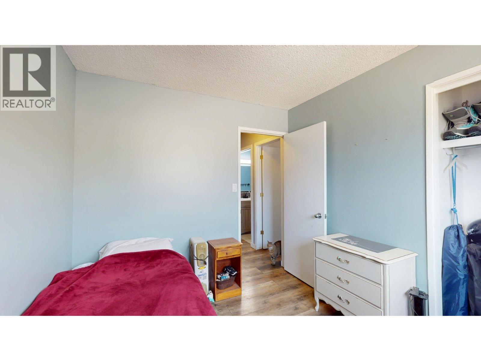 2405 Arbutus Street - 20