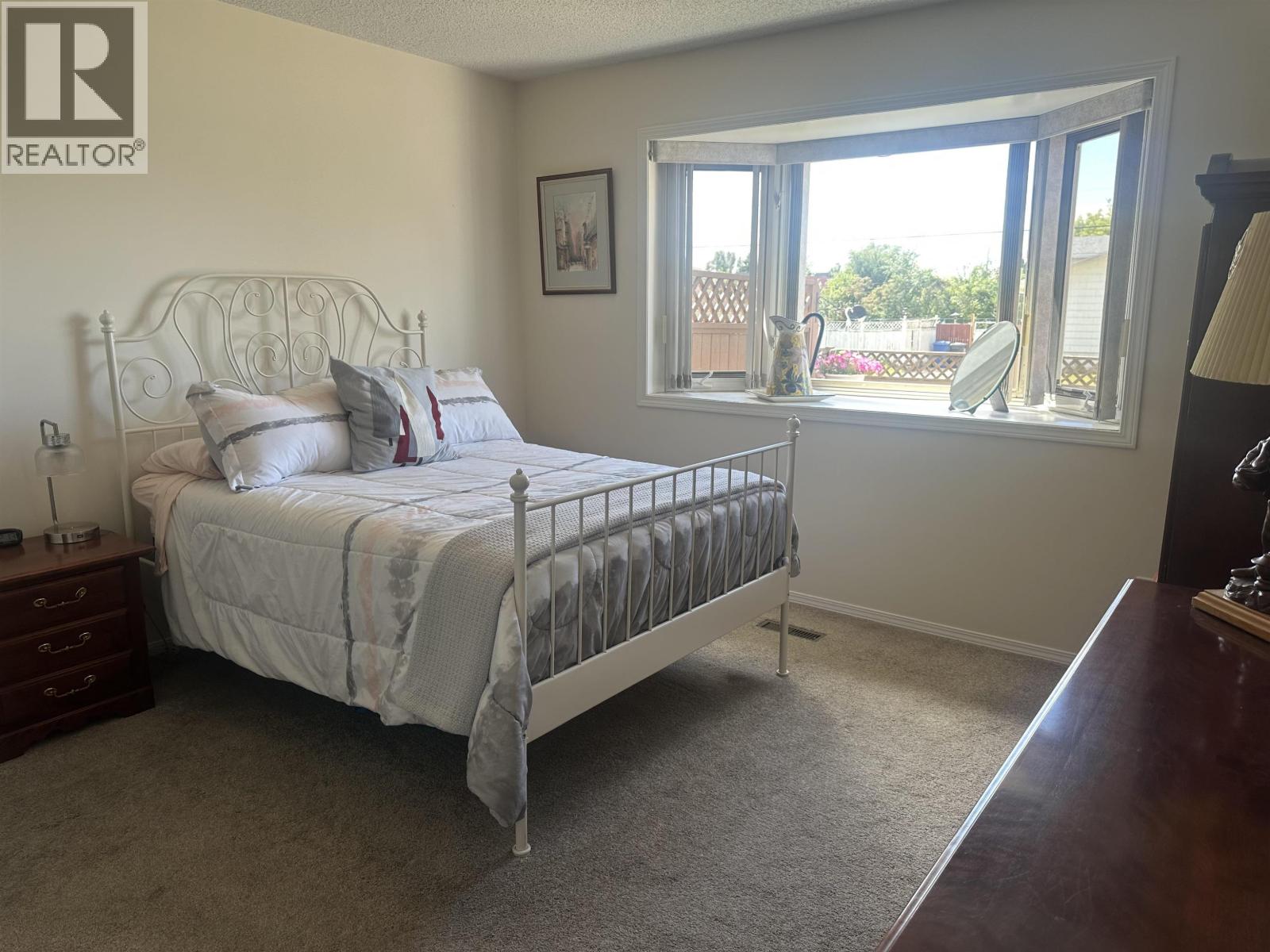 10140 108 AVENUE - 18