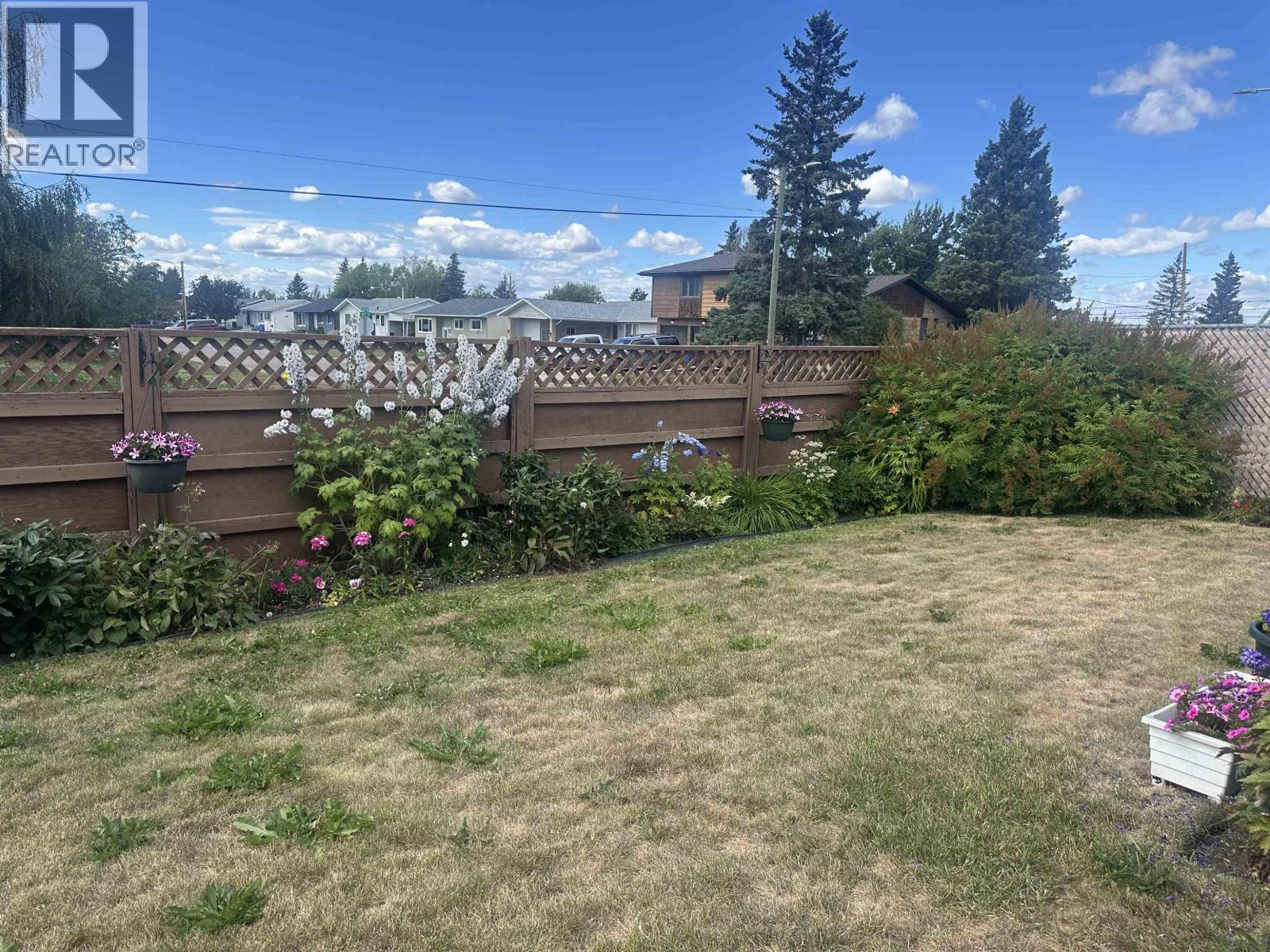 10140 108 AVENUE - Image 24