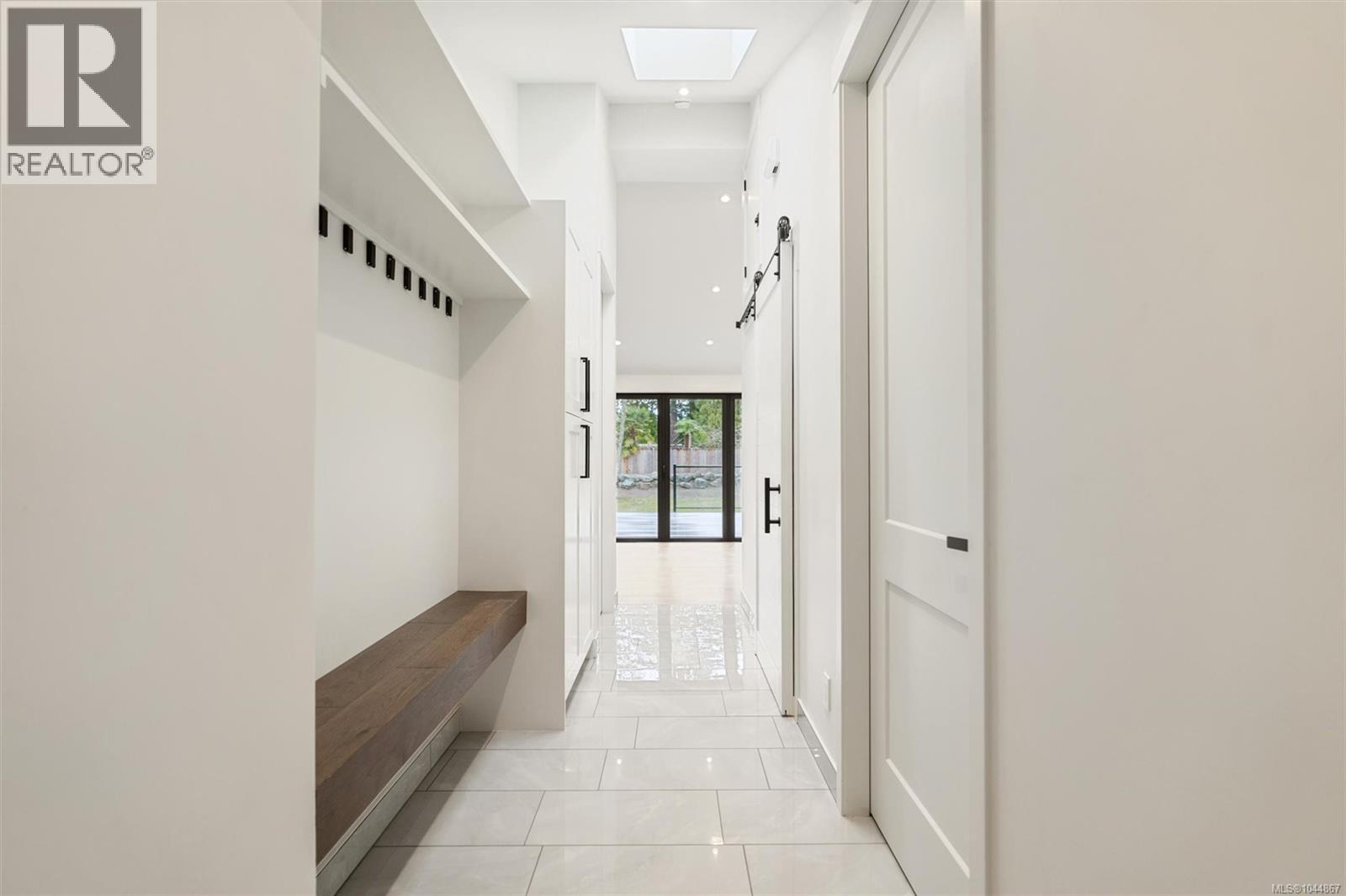 5281 Santa Clara Ave - 5