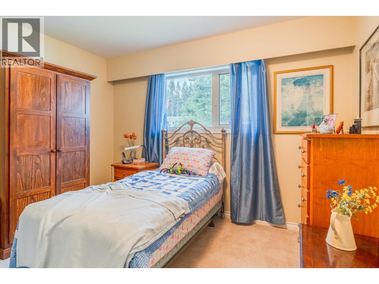 4882 GLOINNZUN CRESCENT, 108 Mile Ranch