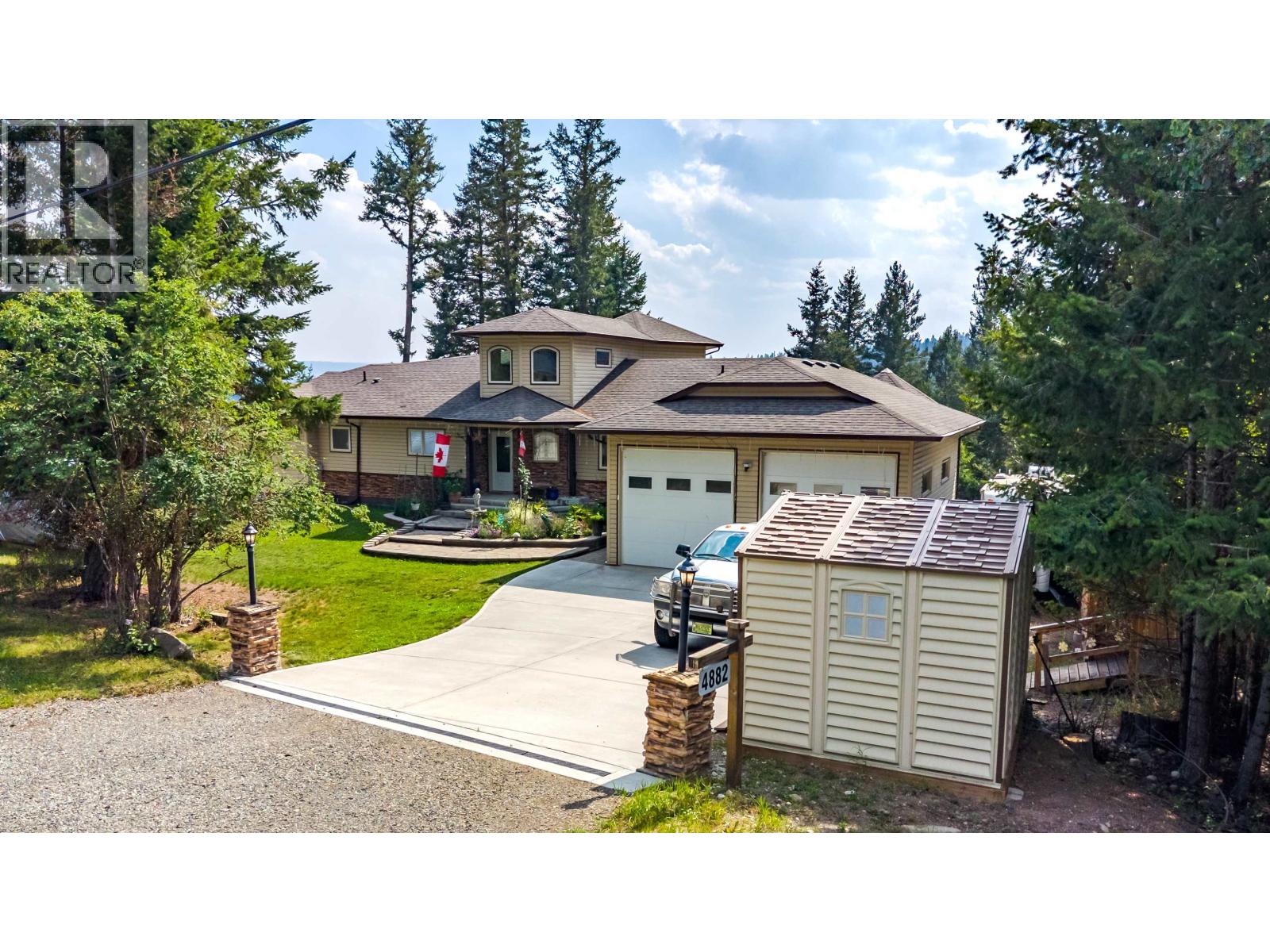 4882 GLOINNZUN CRESCENT, 108 Mile Ranch