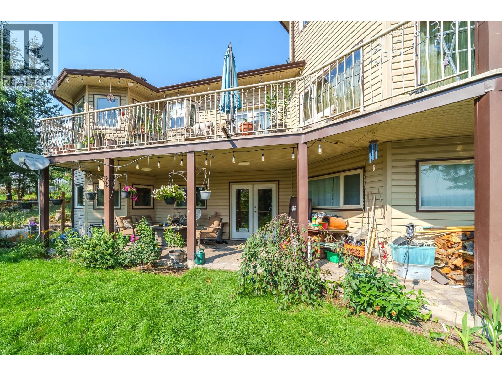 4882 GLOINNZUN CRESCENT, 108 Mile Ranch